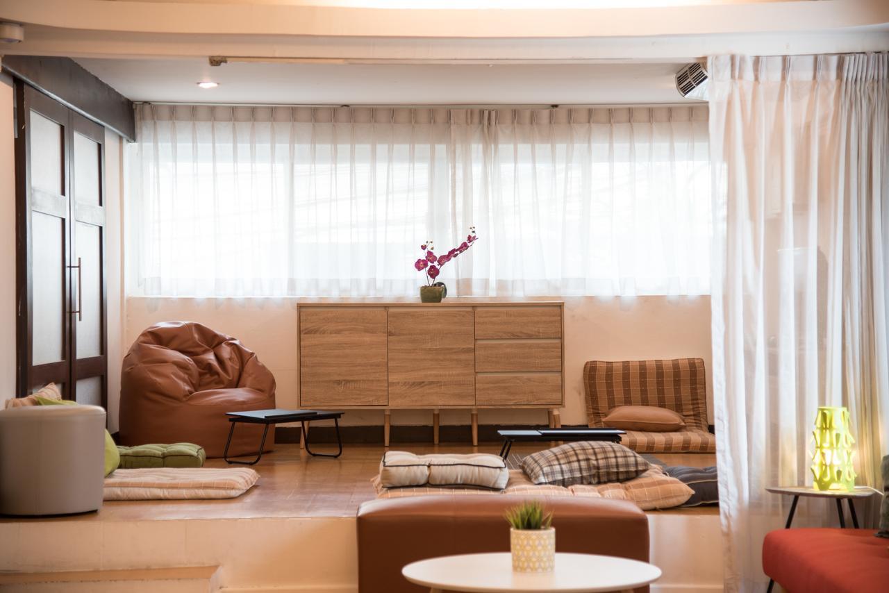 Auberge de jeunesse Bed & Body à Bangkok Extérieur photo