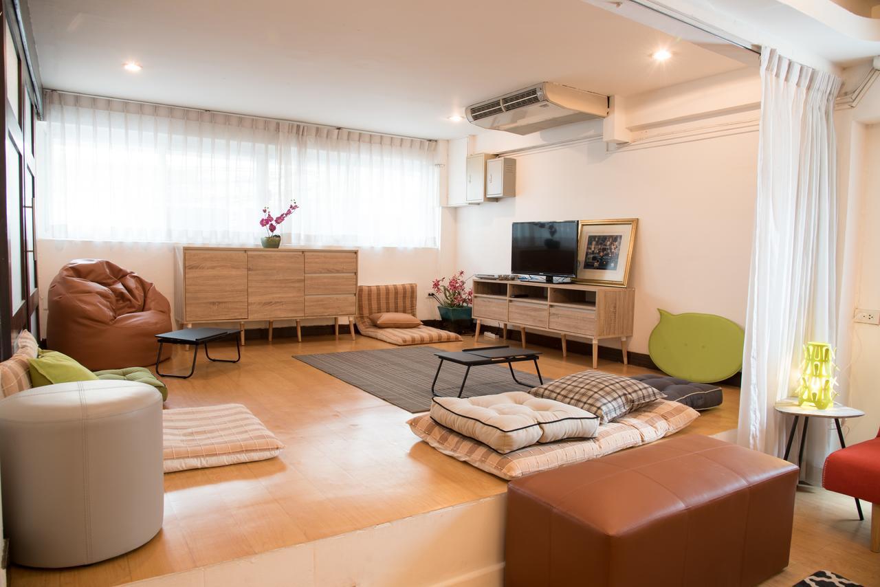 Auberge de jeunesse Bed & Body à Bangkok Extérieur photo