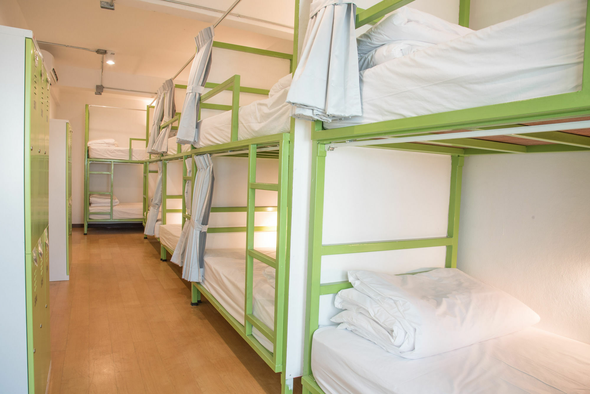 Auberge de jeunesse Bed & Body à Bangkok Extérieur photo